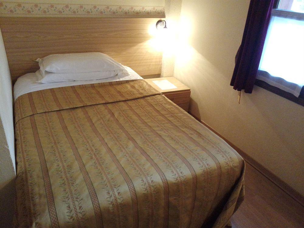 Chalet Alpina Hotel & Apartments La Thuile Εξωτερικό φωτογραφία