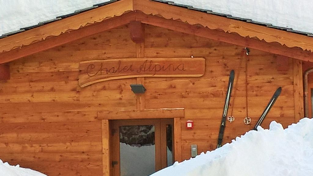 Chalet Alpina Hotel & Apartments La Thuile Εξωτερικό φωτογραφία
